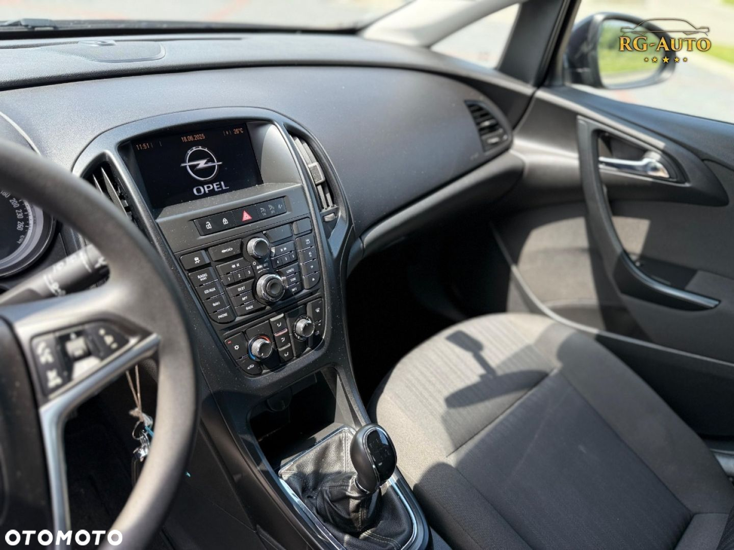 Opel Astra - 34