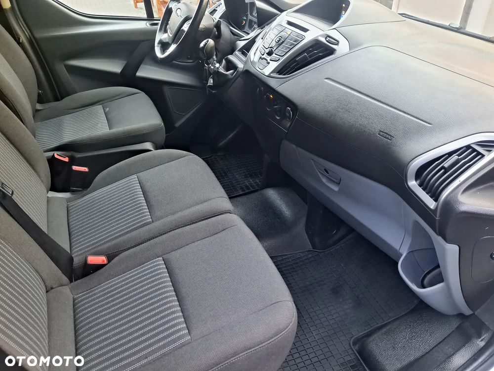 Ford TRANSIT CUSTOM - 10