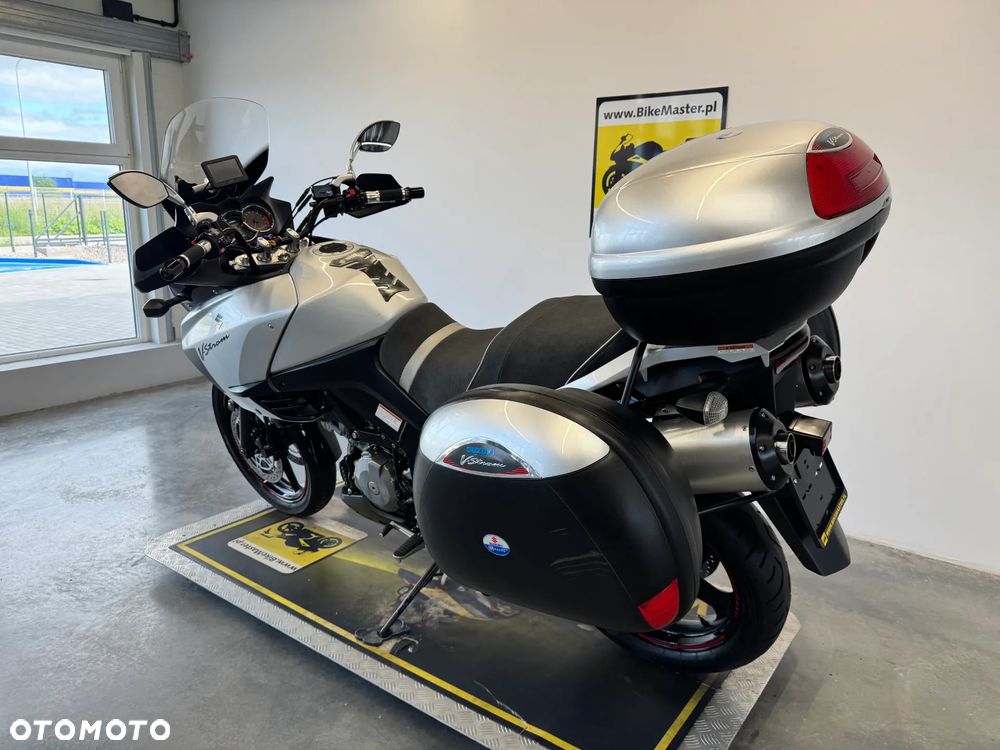 Suzuki DL - 6