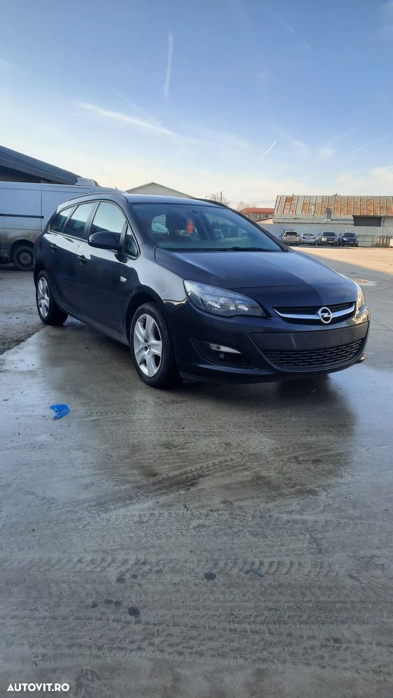 Opel Astra 1.6 CDTI DPF ecoFLEX TourerStart/Stop Exklusiv - 9