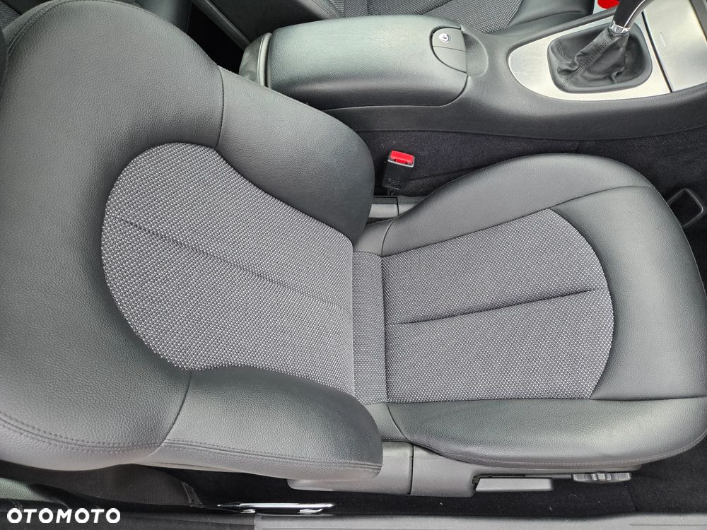 Mercedes-Benz CLK 200 Kompressor Avantgarde - 23