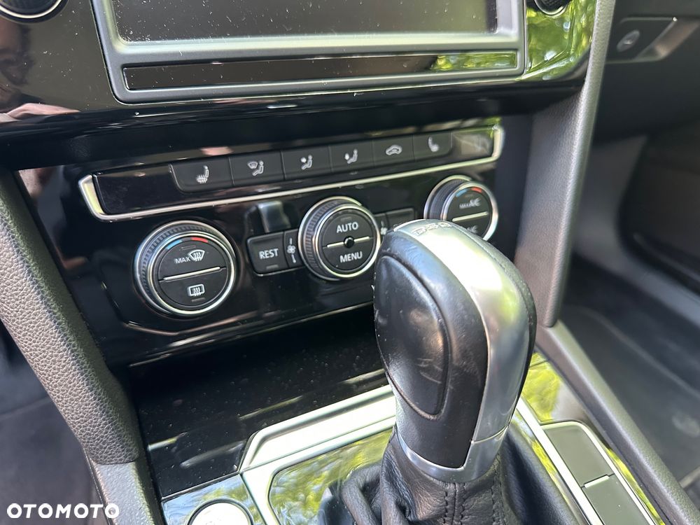 Volkswagen Passat 2.0 TDI BMT Highline DSG - 15
