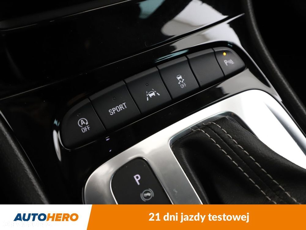 Opel Astra V 1.4 T Enjoy S&S - 26