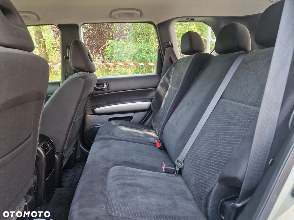 Nissan X-Trail 2.0 dCi 4x4 DPF LE - 17