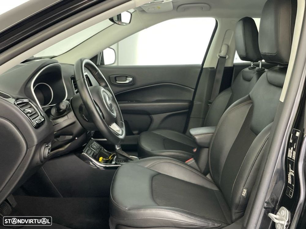 Jeep Compass 1.3 T Limited DCT - 11