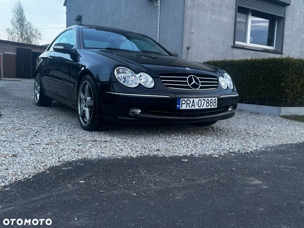 Mercedes-Benz CLK - 19