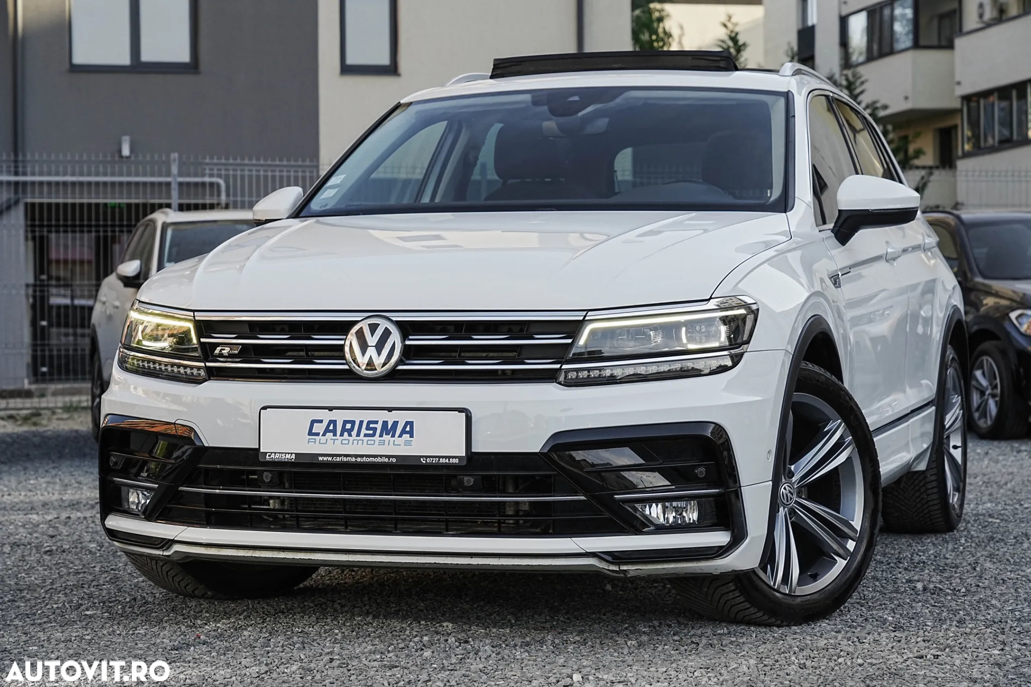 Volkswagen Tiguan 2.0 TDI SCR DSG R-Line - 4
