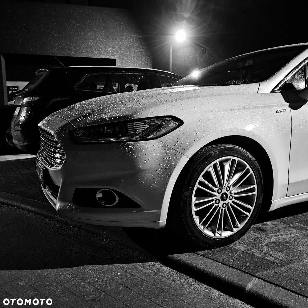 Ford Fusion 2.0 EcoBoost Titanium - 8