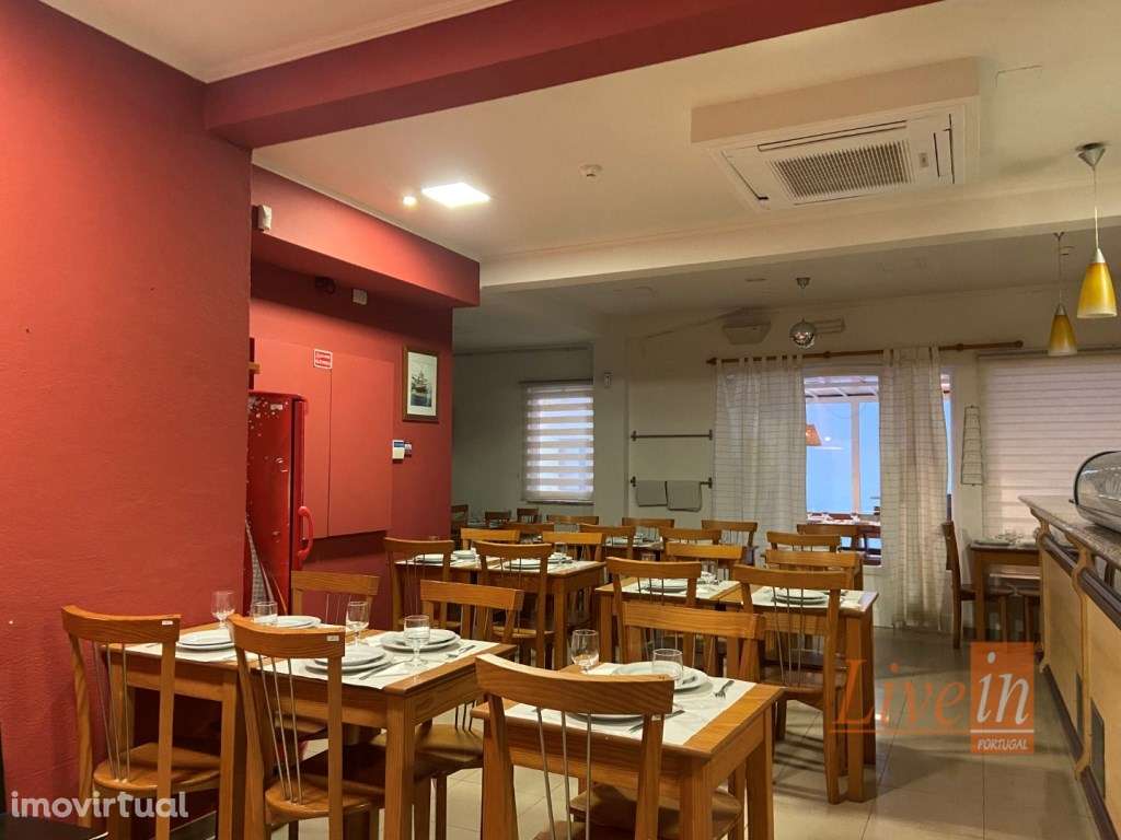 Trespasse de Restaurante no Coração da Vila da Ericeira - Grande imagem: 2/9