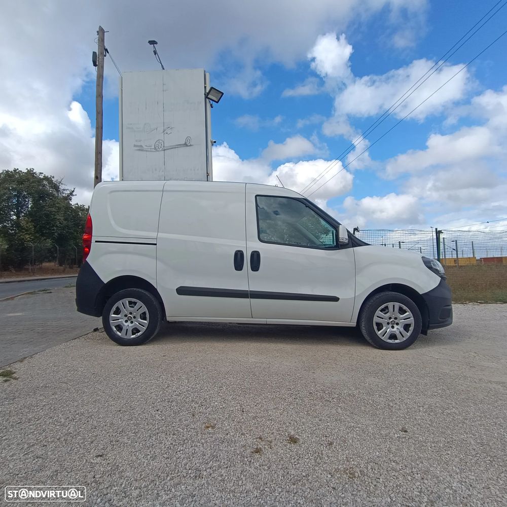 Fiat DOBLO 1.3 MULTIJET 3 LUGARES - 3