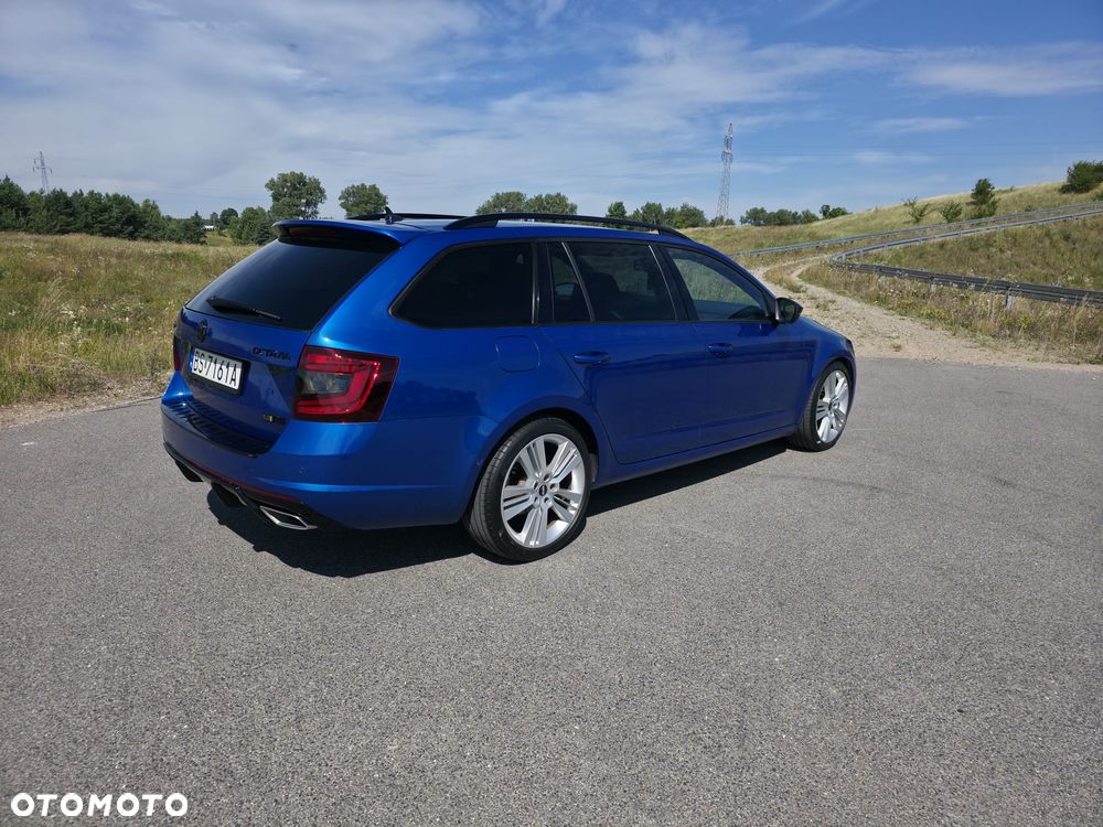 Skoda Octavia 2.0 TDI RS - 6