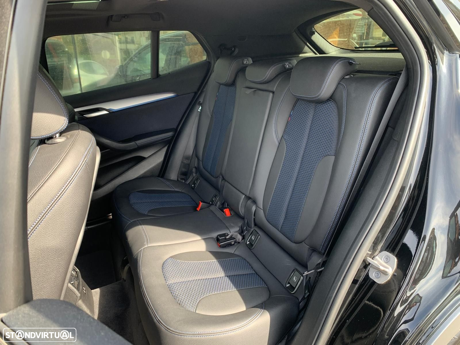 BMW X2 16 d sDrive Auto Pack M - 17