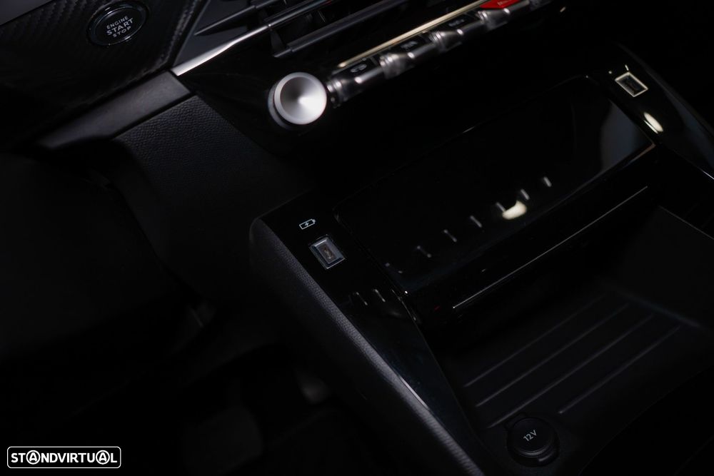 Peugeot e-208 50 kWh Allure - 34