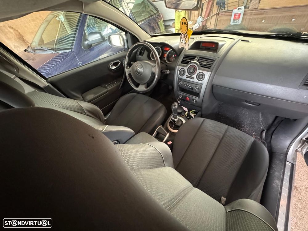 Renault Mégane 1.5 dCi Confort Dynamique - 6