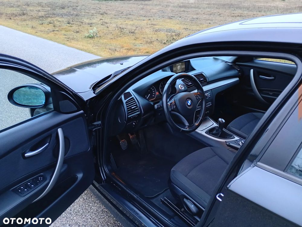 BMW Seria 1 - 17