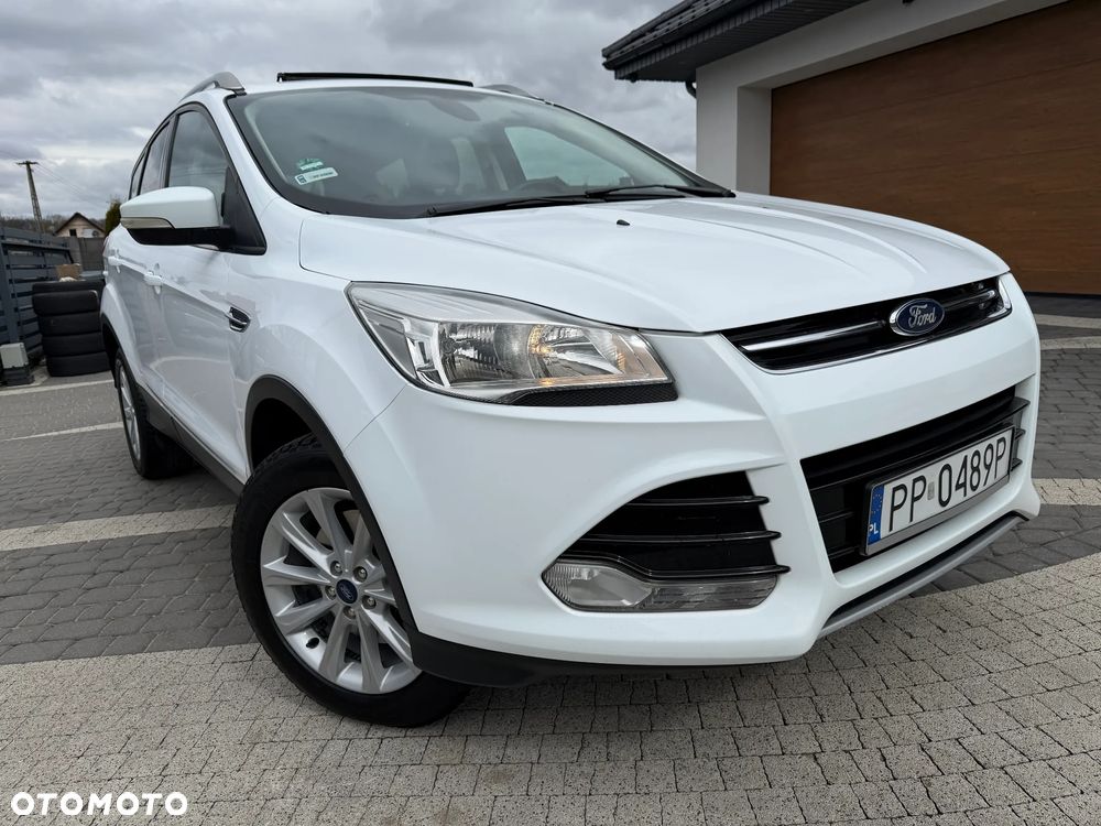 Ford Kuga 2.0 TDCi 2x4 Titanium - 6