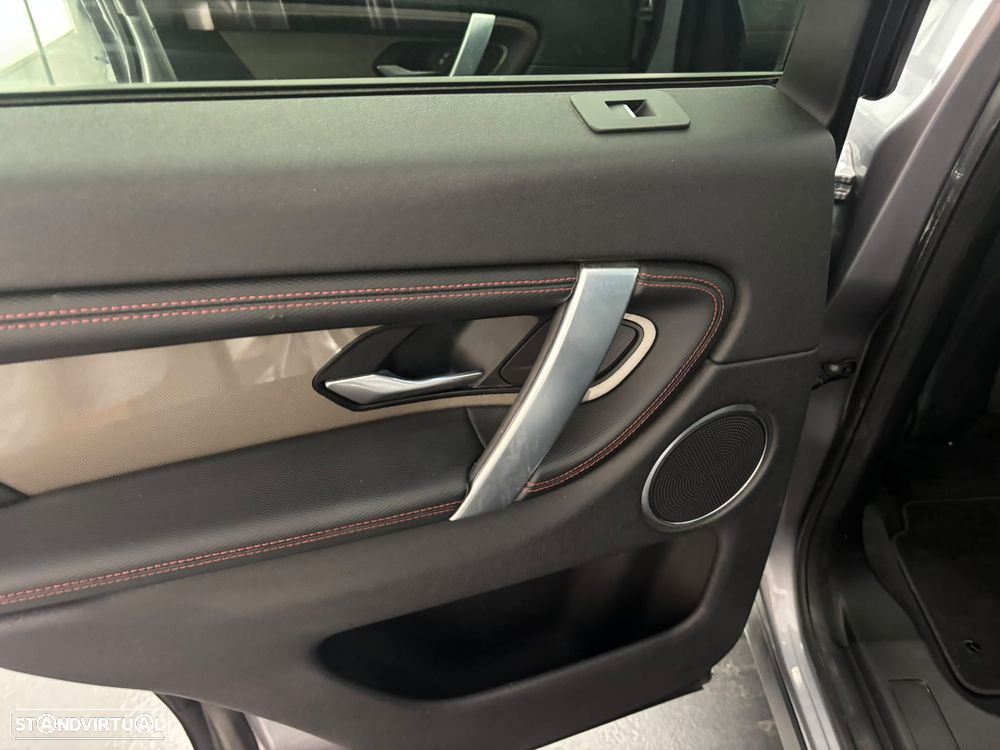 Land Rover Discovery Sport 2.0 eD4 R-Dynamic SE - 12