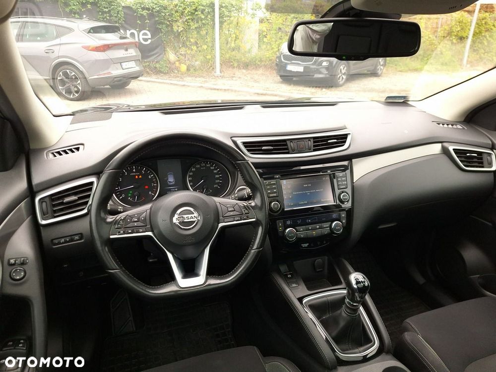 Nissan Qashqai 1.6 DIG-T N-Connecta - 10