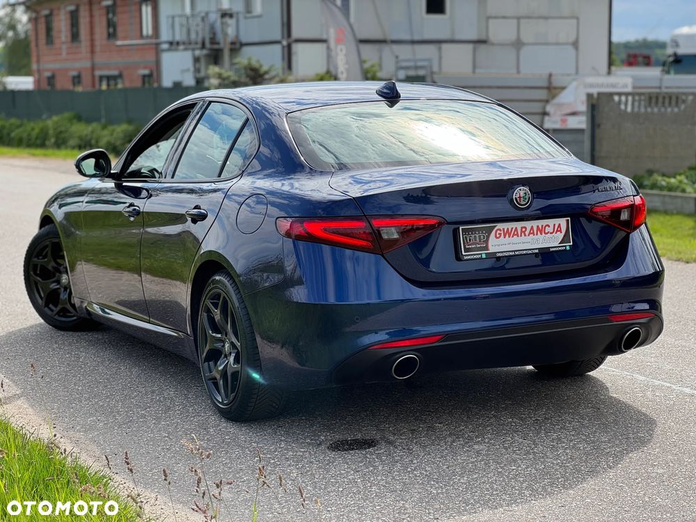 Alfa Romeo Giulia 2.0 Turbo Veloce - 14