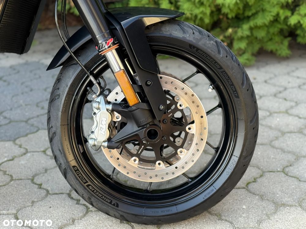 KTM Duke - 11