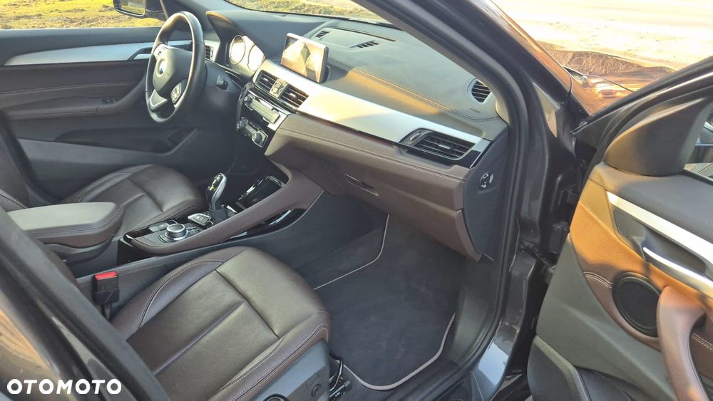 BMW X2 xDrive18d Business Edition - 32
