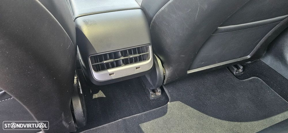 Tesla Model 3 Long Range Tração Integral - 11