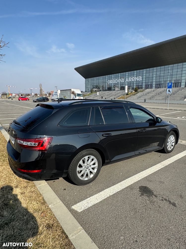 Skoda Superb Combi 2.0 TDI DSG Style - 4
