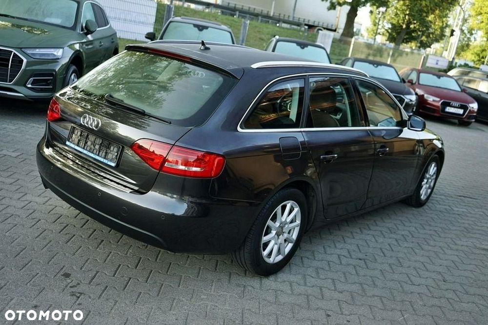 Audi A4 Avant - 7