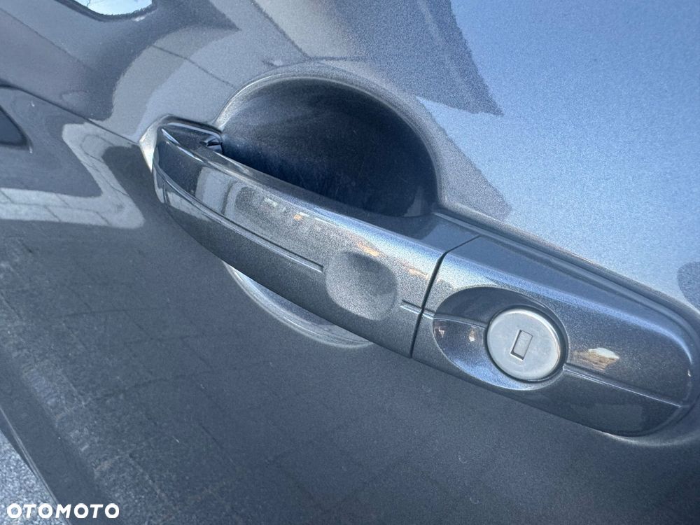 Ford Kuga 2.0 TDCi 4x4 Individual - 30