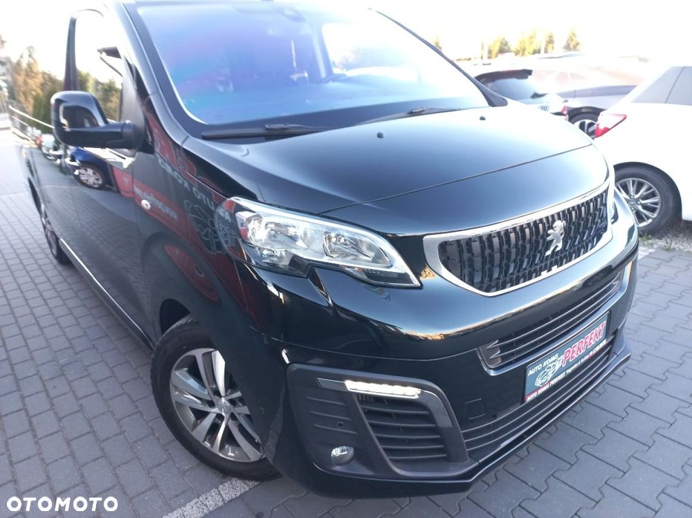 Peugeot Traveller - 5