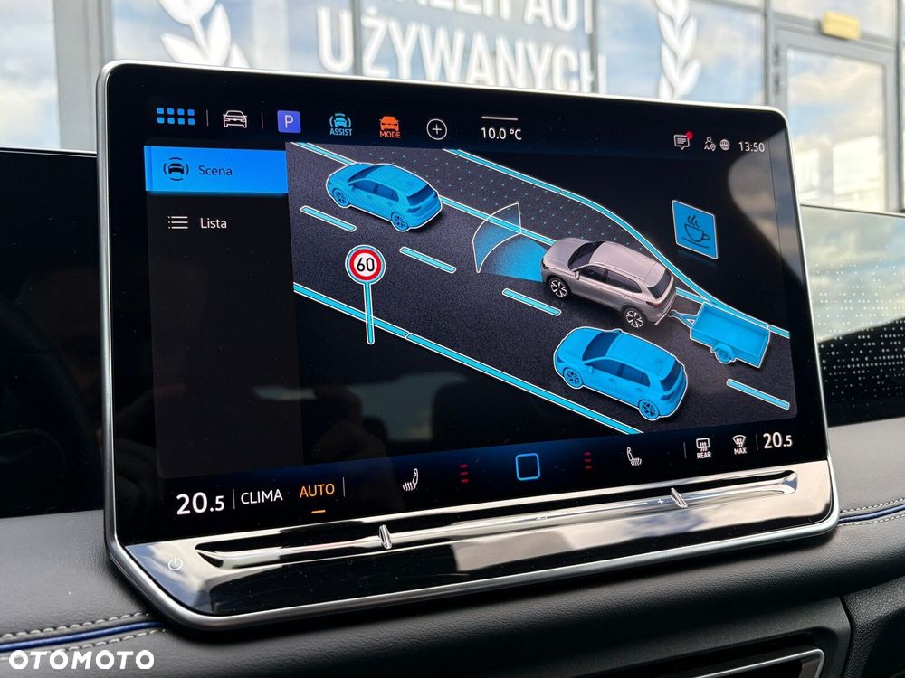 Volkswagen Tiguan - 34