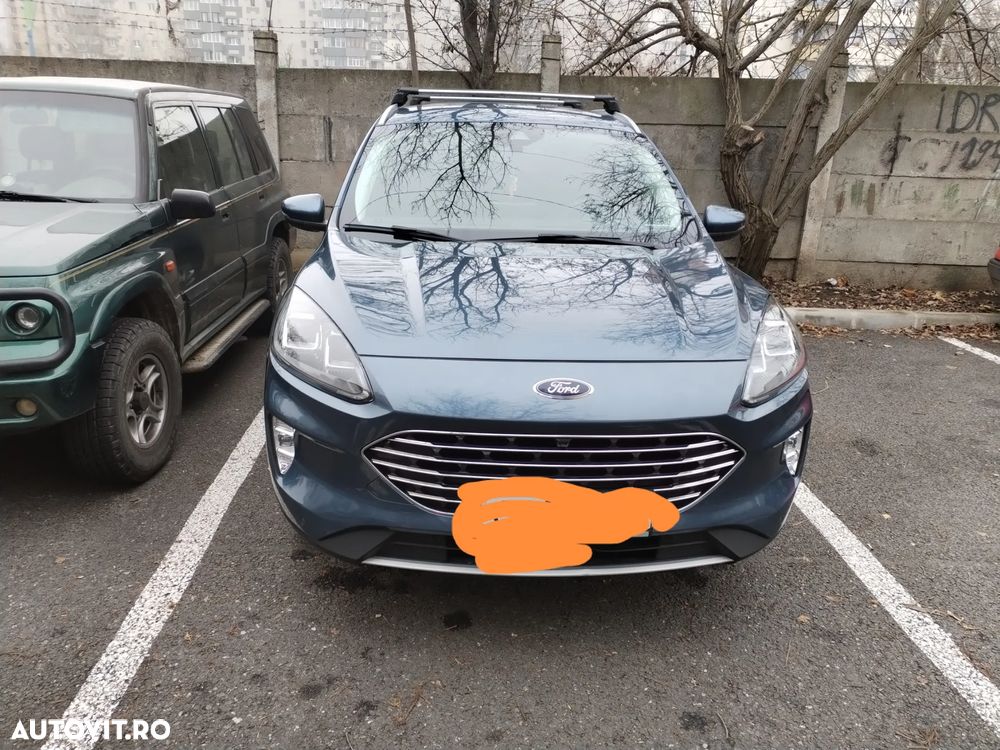 Ford Kuga 1.5 EcoBoost FWD Titanium - 4