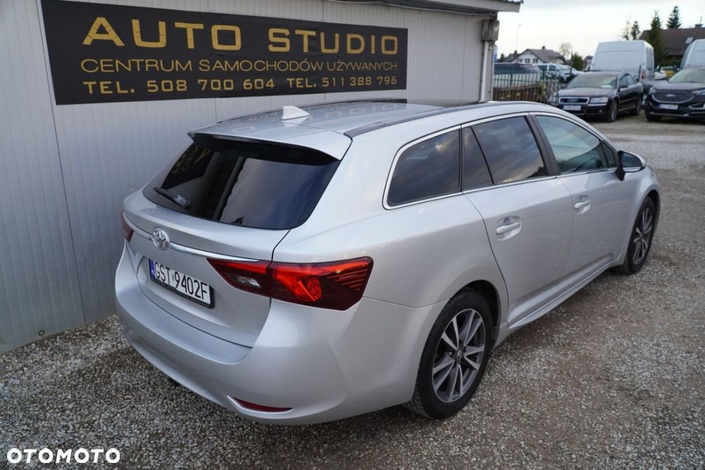 Toyota Avensis - 3