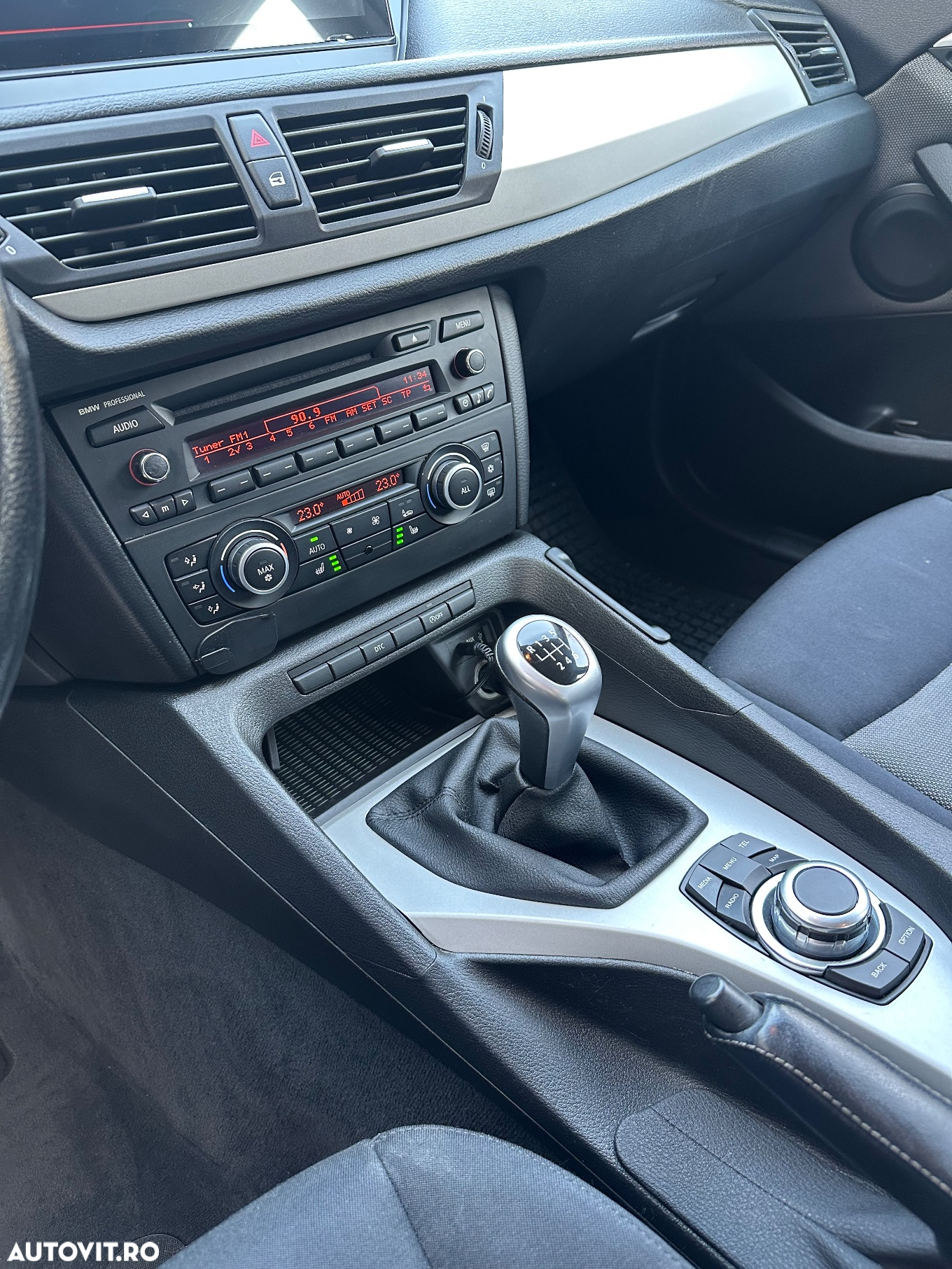 BMW X1 xDrive20d - 16
