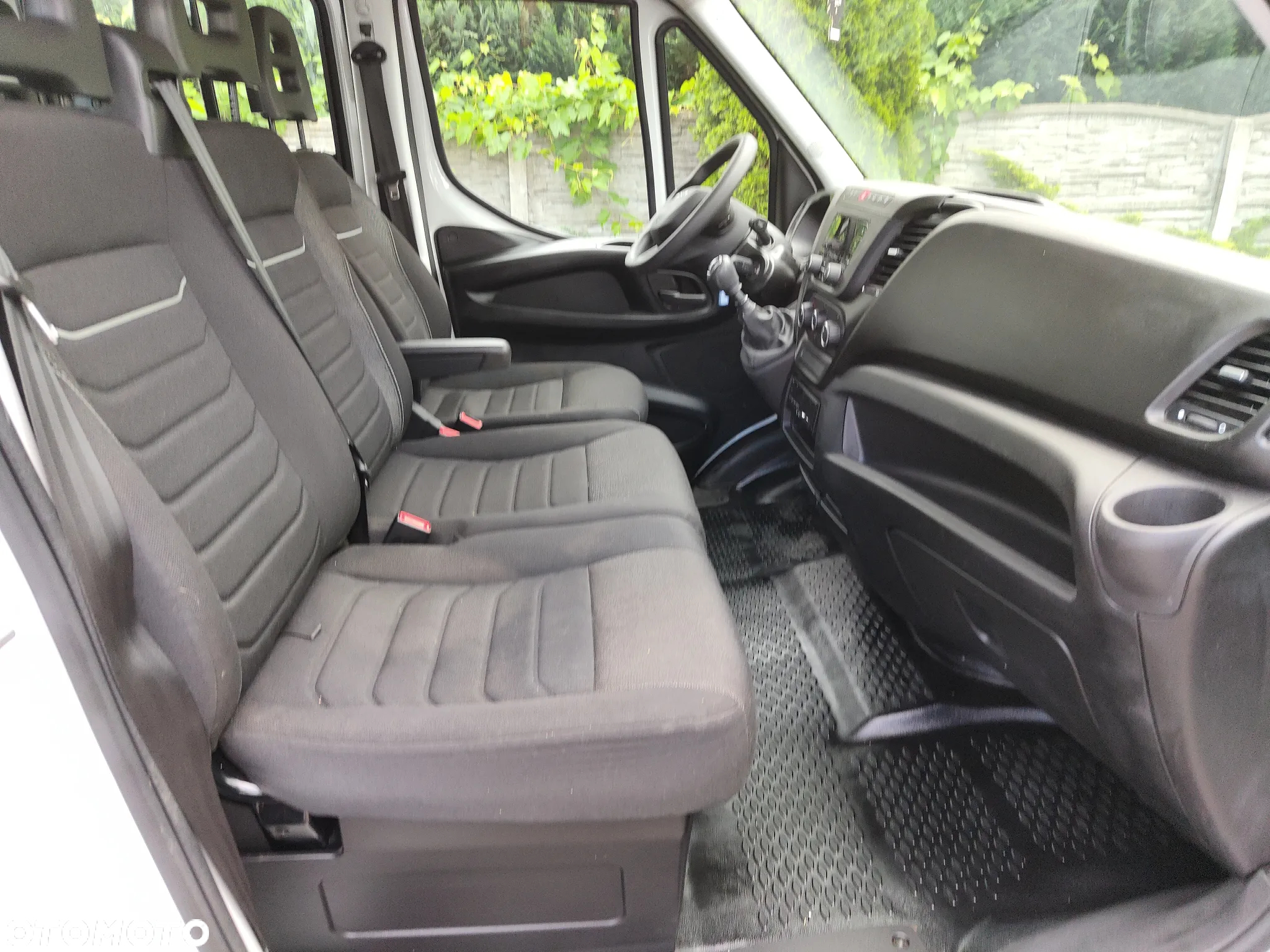 Iveco Daily 35S16 3.0 Diesel 160KM  Klima Tempomat - 31