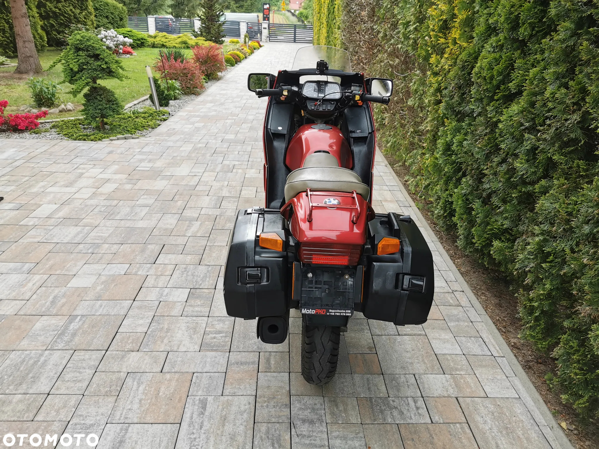 BMW K - 9
