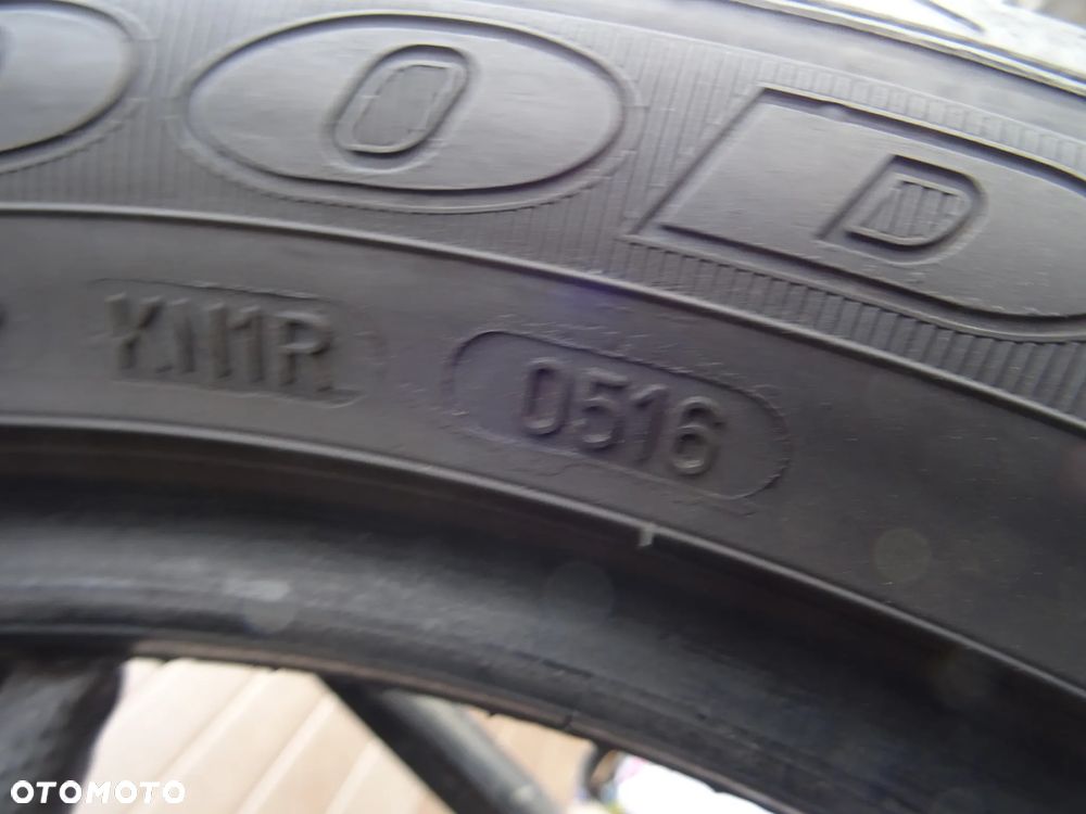205/50/R17 89V Goodyear Efficient Grip - 8