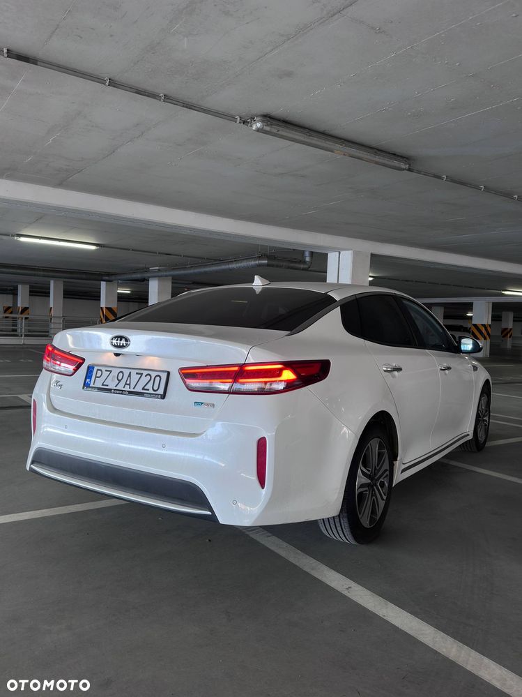 Kia Optima - 7