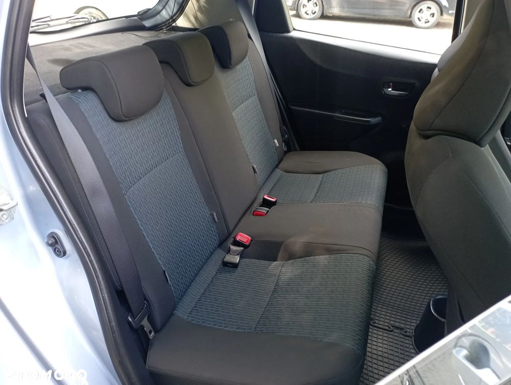 Toyota Yaris 1.0 Life - 10