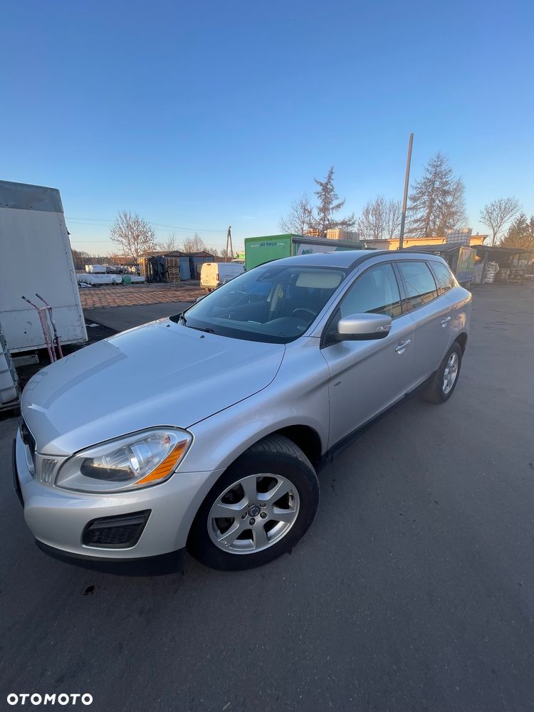 Volvo XC 60 - 2