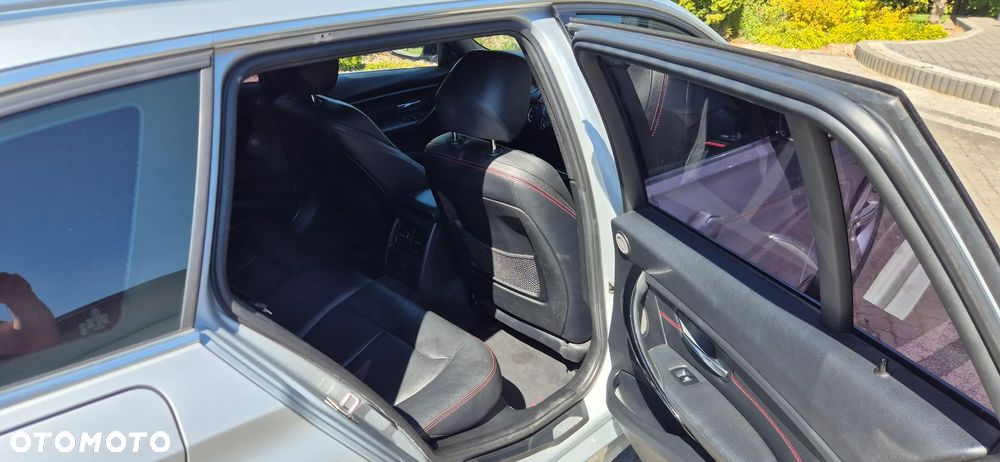 BMW Seria 3 320d - 12