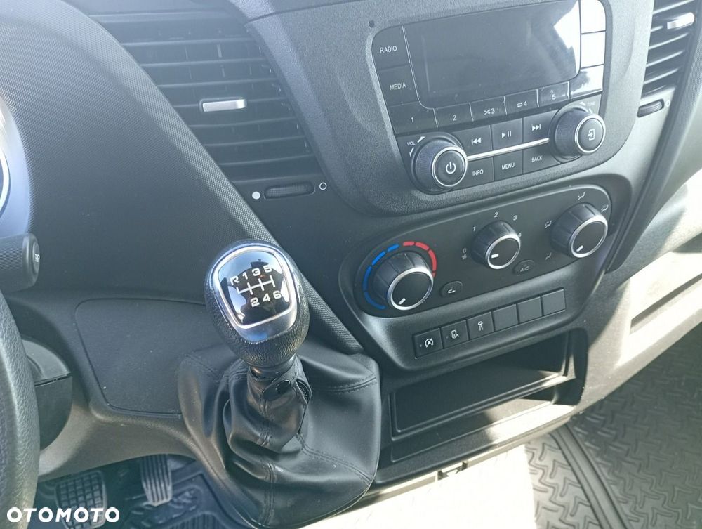 Iveco Daily 35S14 - 23