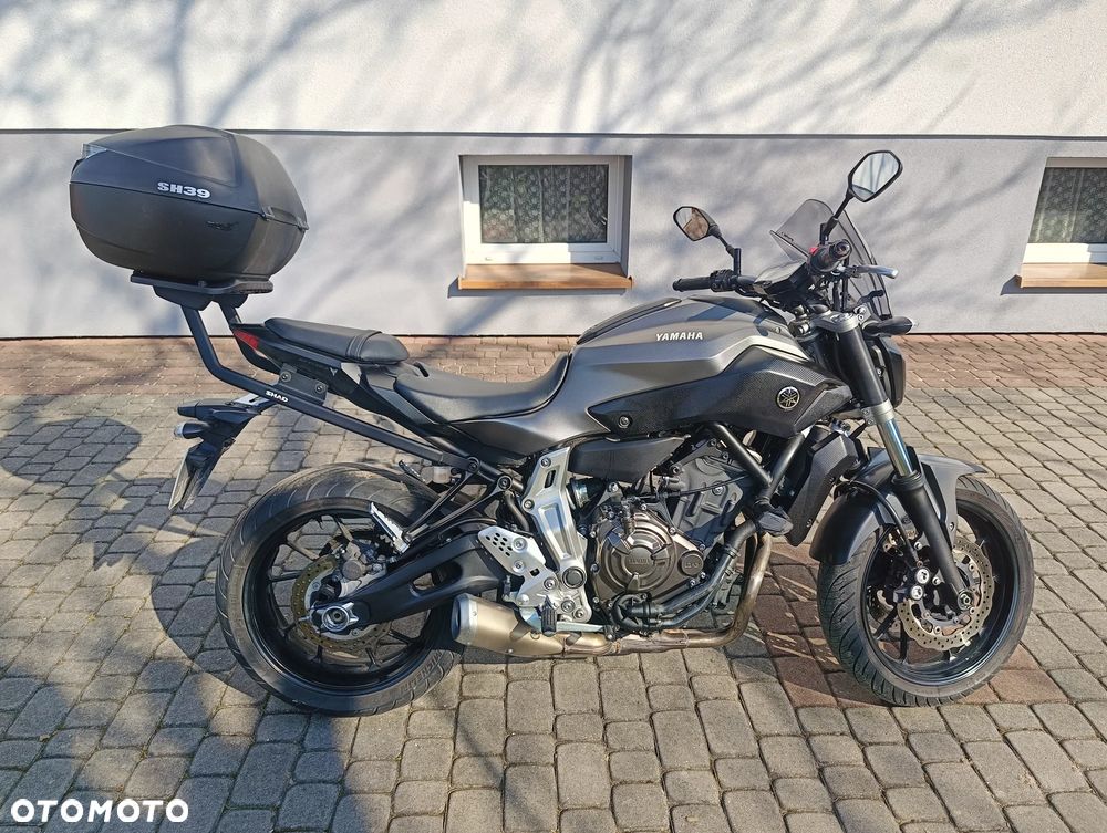 Yamaha MT - 1