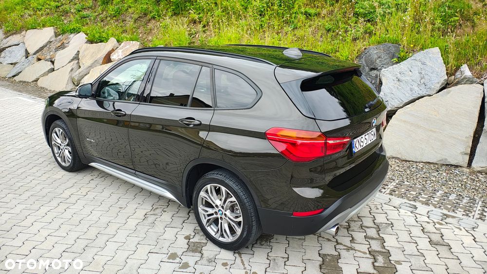BMW X1 xDrive18d xLine - 22