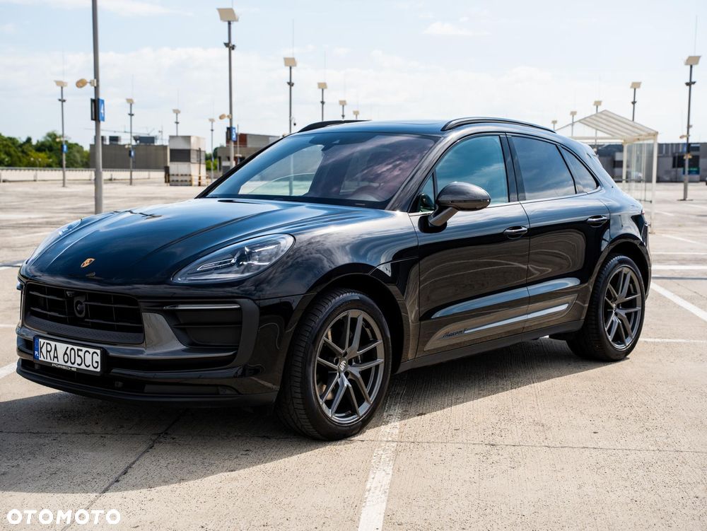 Porsche Macan T - 1