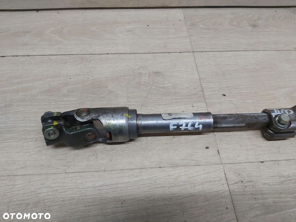 Toyota Corolla Verso II 04-08r krzyżak kolumny kierowniczej - 2
