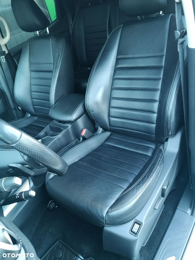 Mercedes-Benz Klasa X PROGRESSIVE - 28