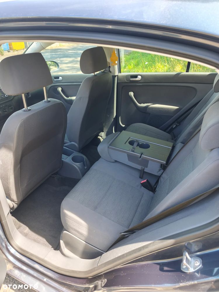 Volkswagen Golf Plus 1.9 TDI Trendline - 17