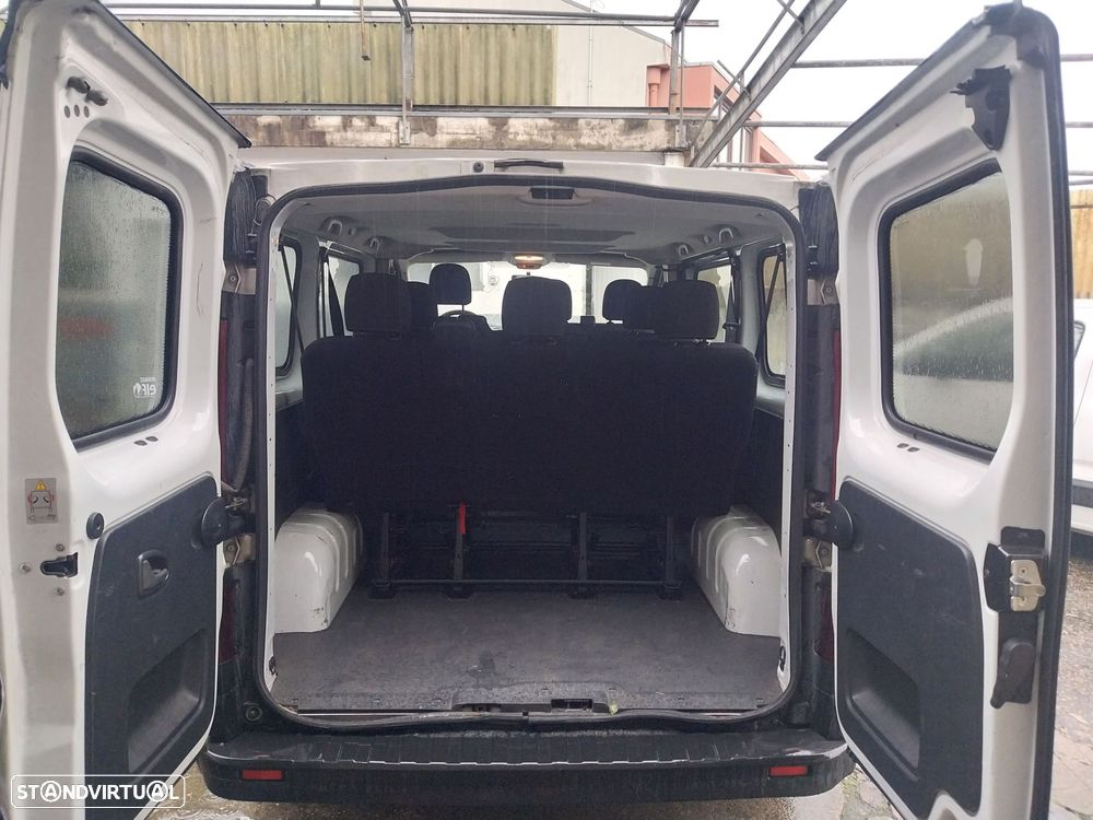 Renault Trafic 1.6 dCi L1H1 1.0T - 10