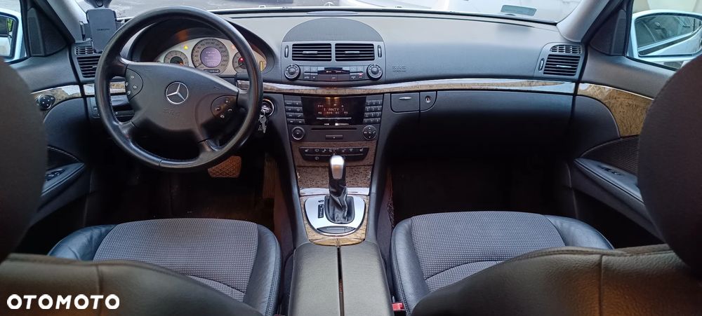 Mercedes-Benz Klasa E 200 Kompressor Automatik Avantgarde - 8